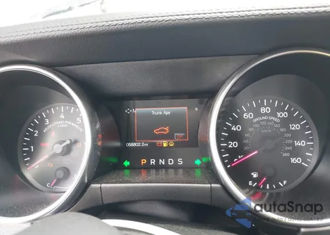 2022 Ford Mustang Ecoboost Premium Fastback z USA, uszkodzony, nr VIN 1FA6P8TH7N5100487